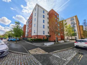 Photo 8- click for photo gallery